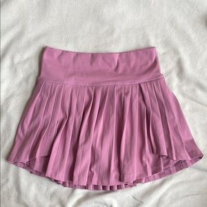 Gold Hinge Pale Berry Tiered Pleated Tennis Skirt Small